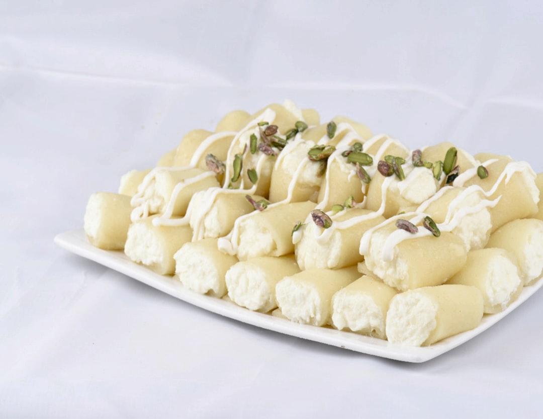Halawet El Jibn (Cheese Pastry)
