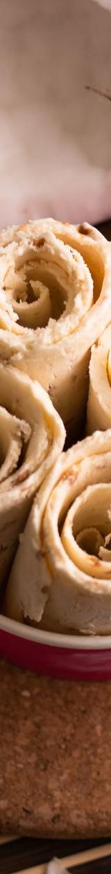 Lebanese Cheese and Syrup Rolls