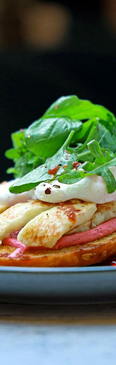 Halloumi and Egg Breakfast