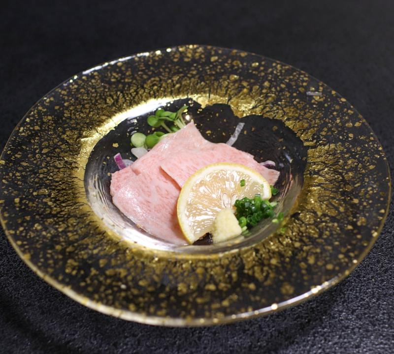 Hamachi Sashimi