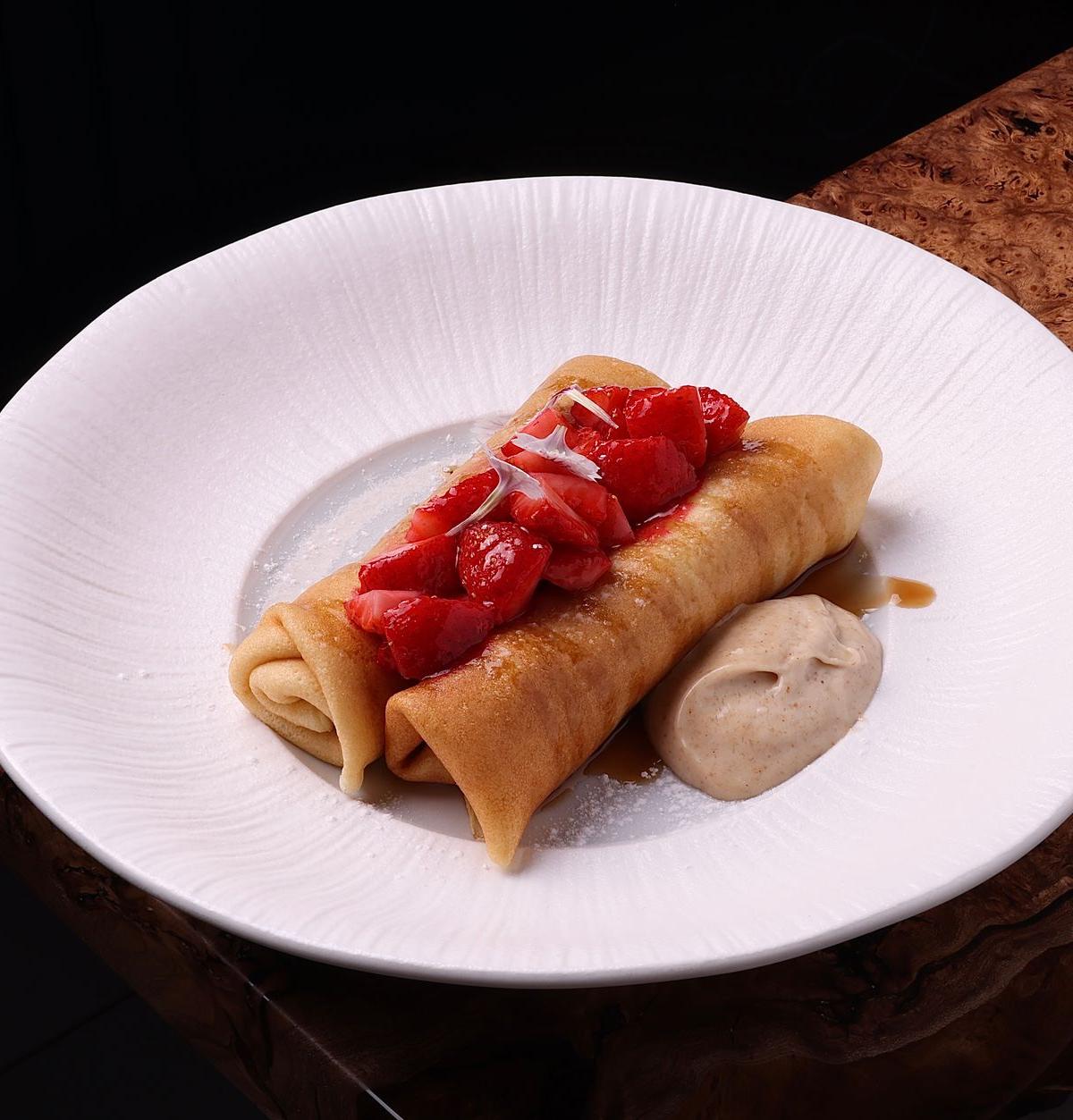 Harajuku Crepes with Strawberries & Cream
