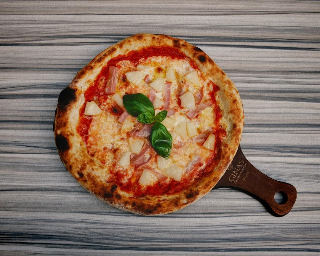 15-Min Hawaiian Pizza (Sheet Pan)