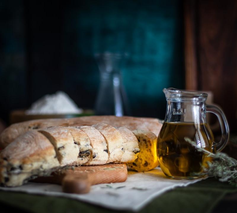 20-Min Herbed Flatbread with Olive Oil
