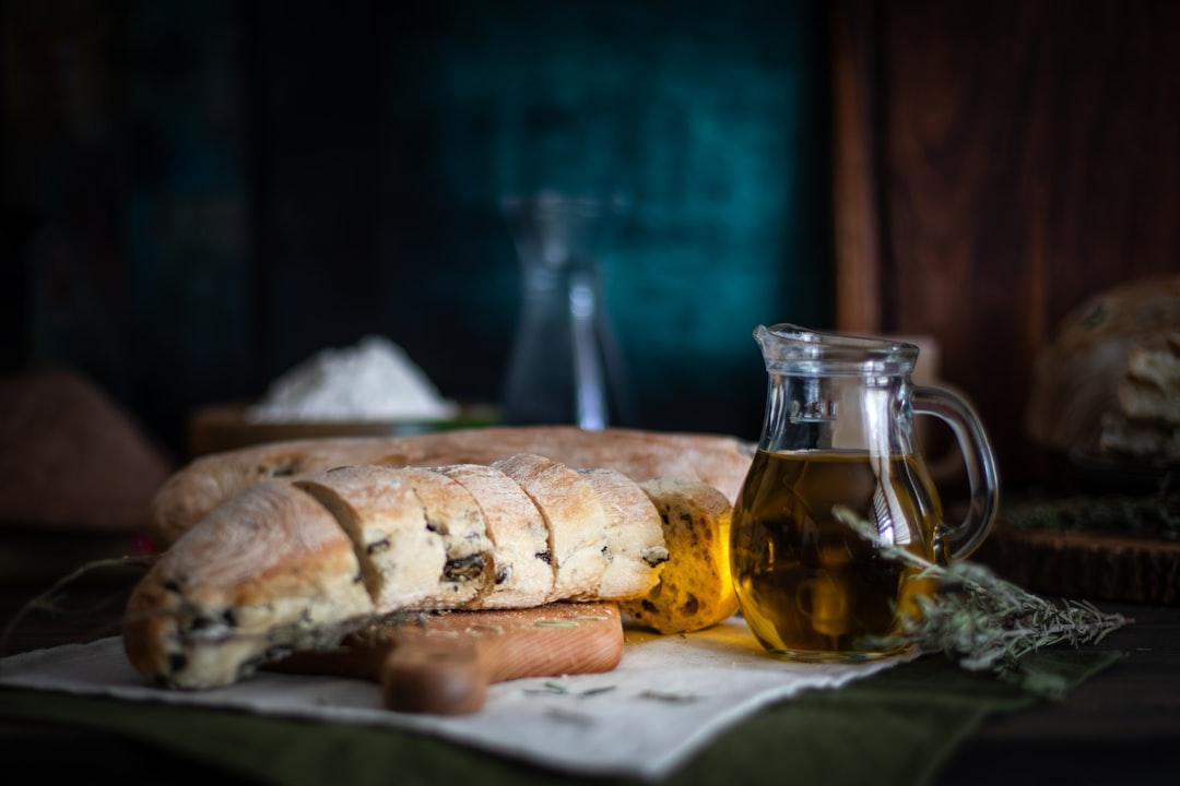20-Min Herbed Flatbread with Olive Oil