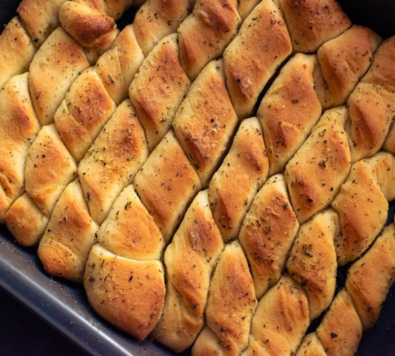 20-Min Herbed Fougasse Provençale