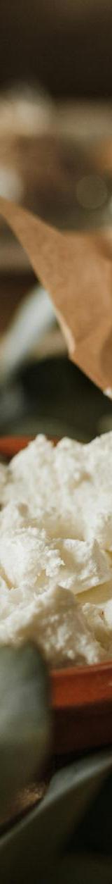 5-Minute Herby Cottage Cheese Ranch Dip