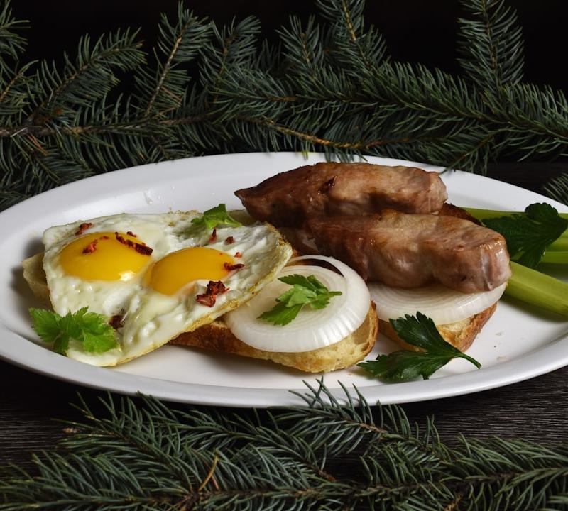 Holzfäller Schnitzel — Bacon & Cheese Pork