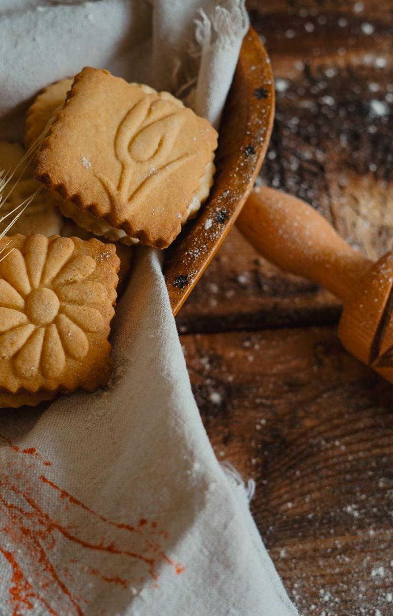 Honey-Spiced Tirggel Cookies
