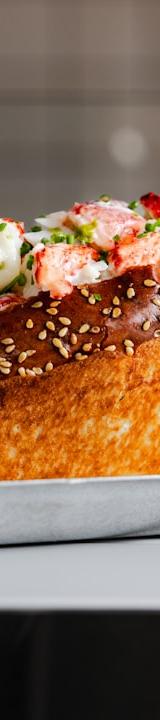 Hot Butter Lobster Roll