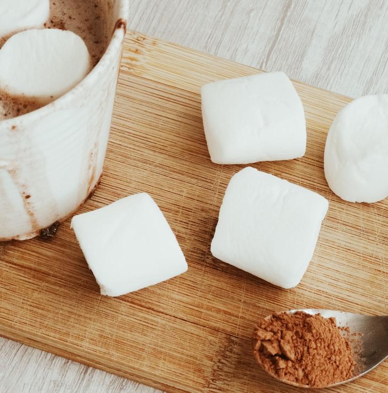 Hot Chocolate with Marshmallows & Cocoa Dust