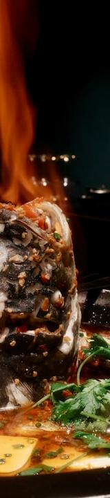 Hunan Steamed Fish Head with Chili