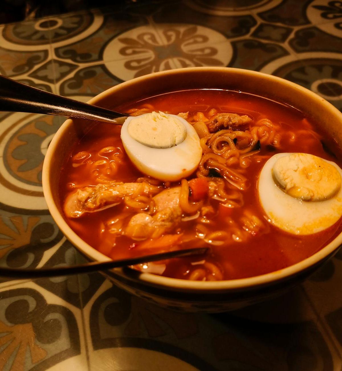 Lebbencsleves (Hungarian Egg Noodle Soup)