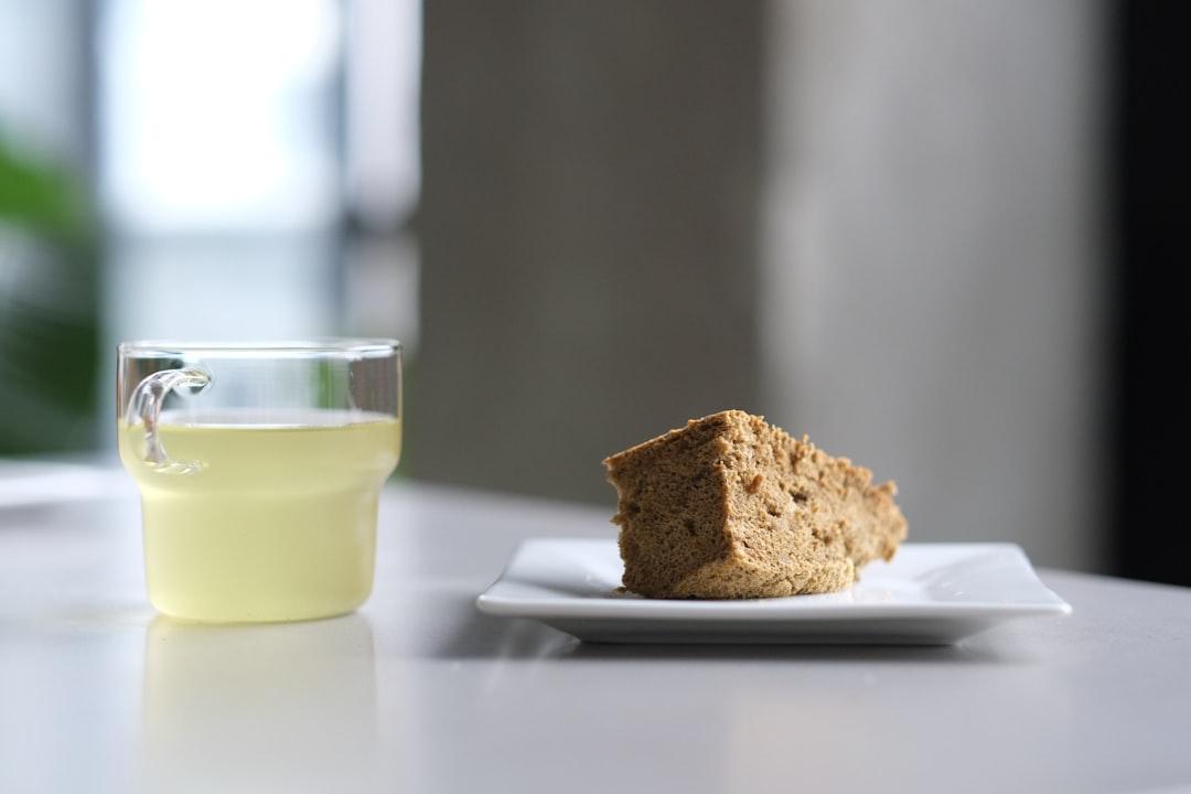 Injeolmi — Crispy Soybean Powder Rice Cakes