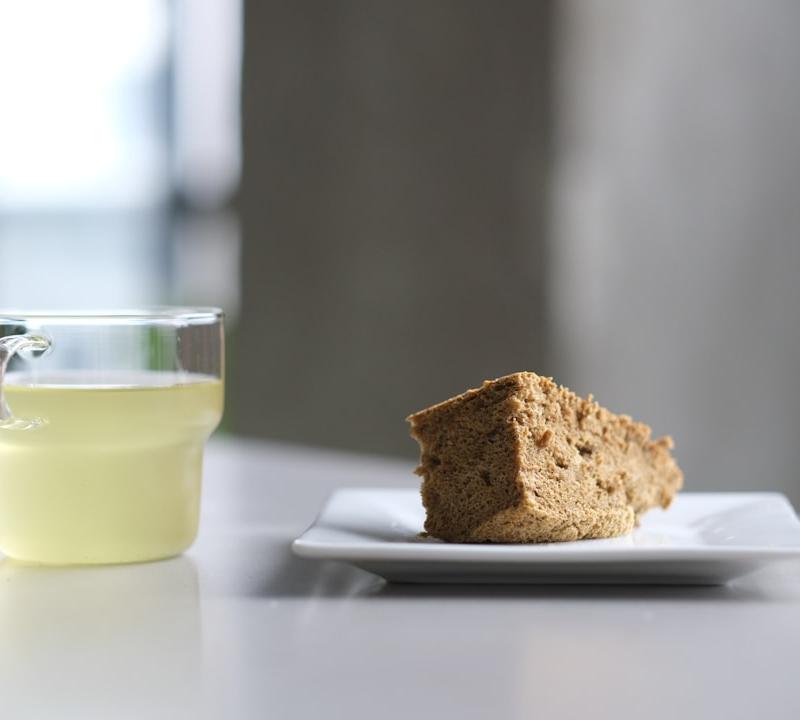 Injeolmi — Crispy Soybean Powder Rice Cakes
