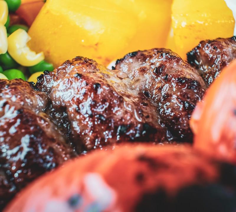 Sheet-Pan Israeli Beef Kebab with Roasted Veg