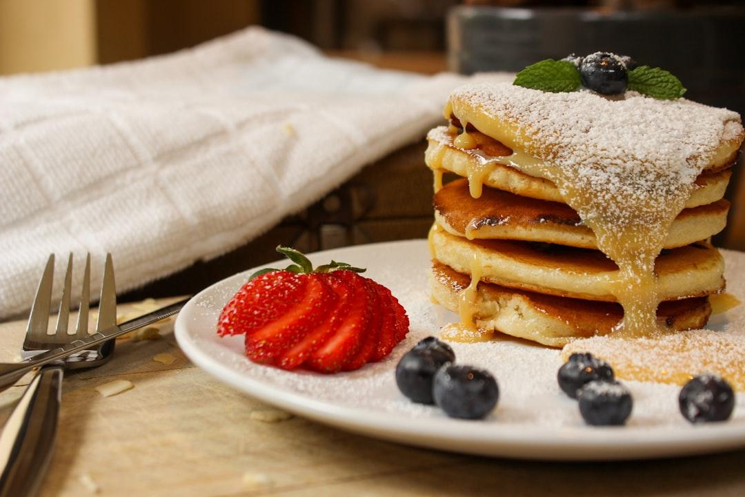 Japanese Soufflé Pancakes with Berries