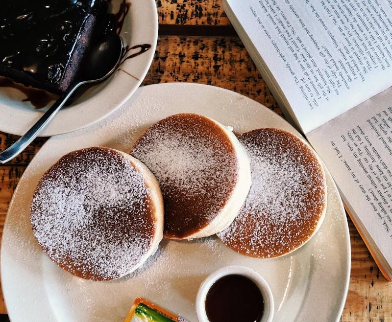 Jiggly Soufflé Pancakes with Chocolate & Syrup