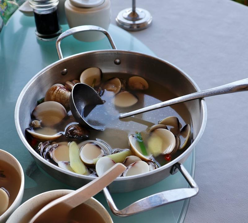 Jjamppong (Korean Seafood Soup)