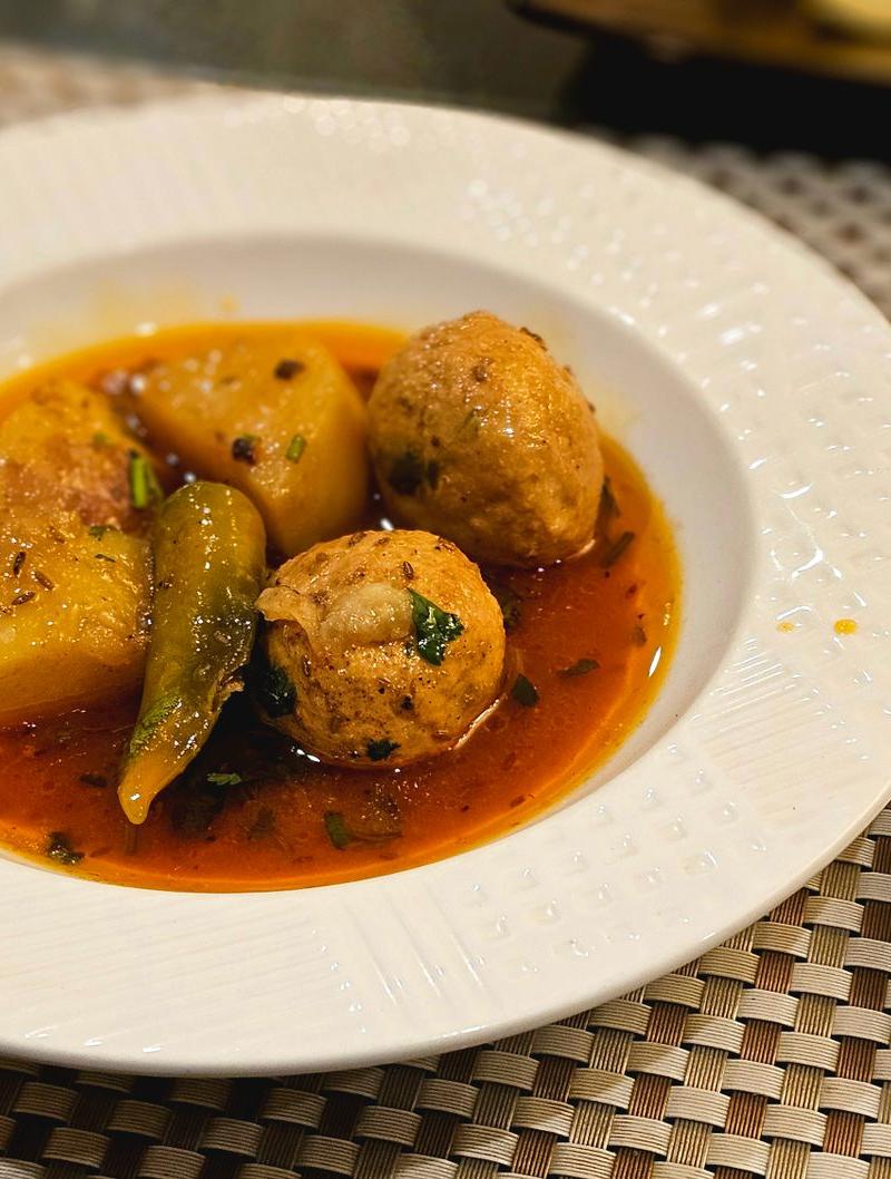 20-Min Kashmiri Dum Aloo with Roti