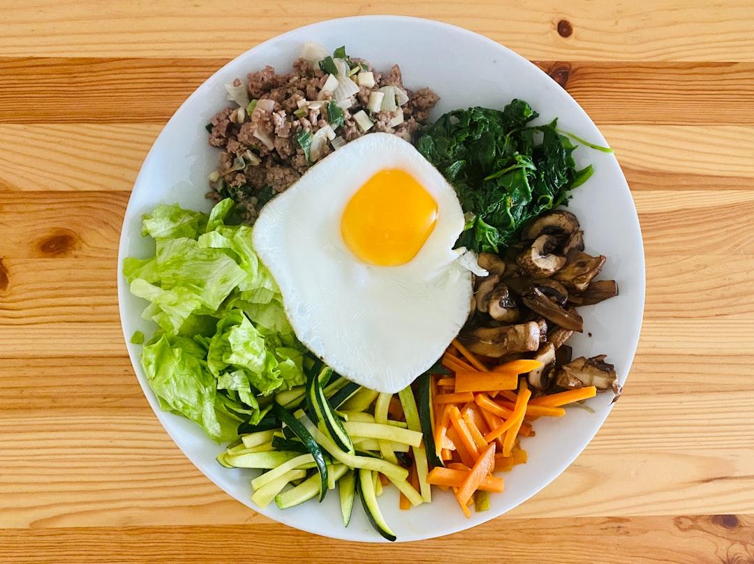 Korean Beef Bibimbap with Gochujang Sauce