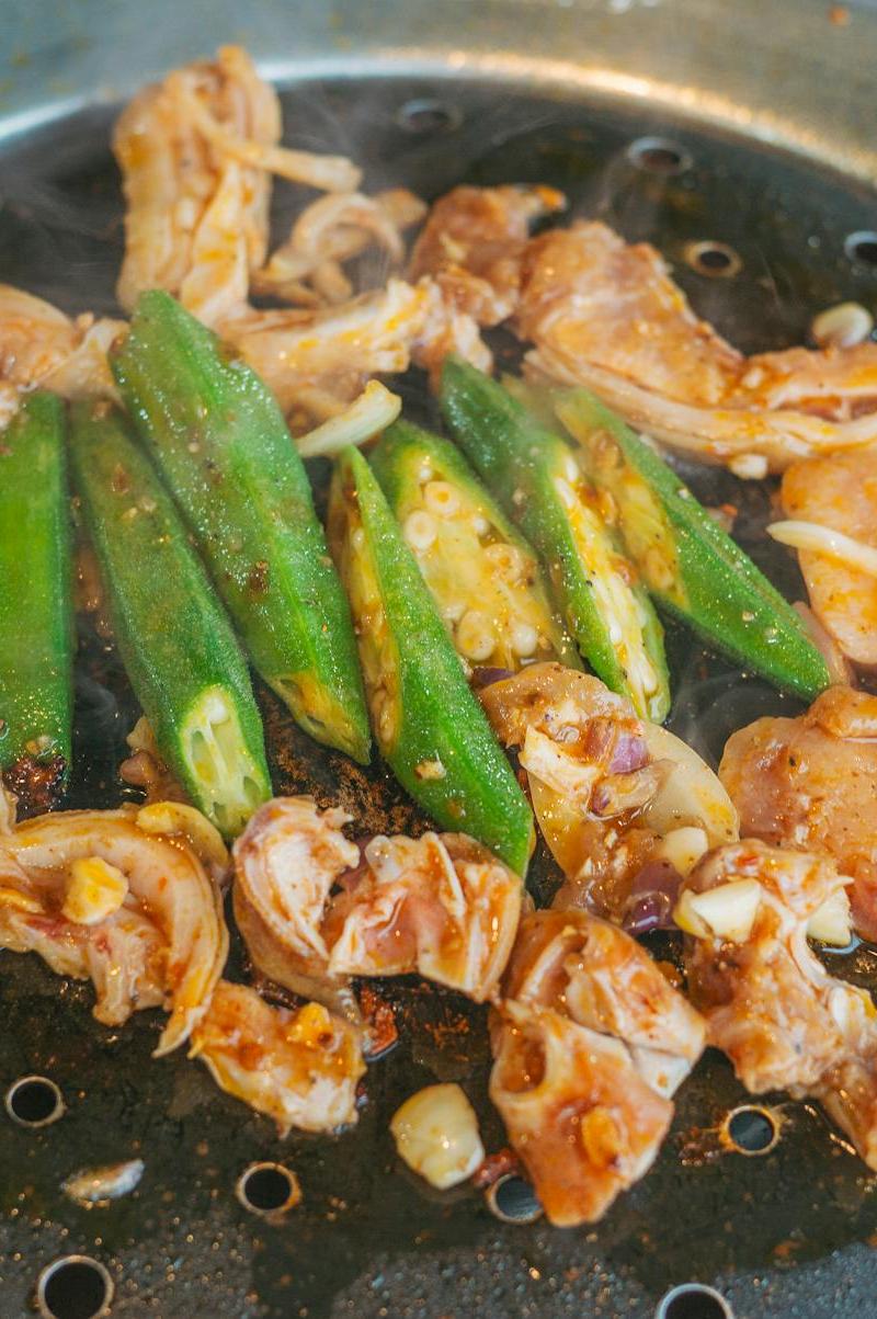 Korean Glazed Chicken (Dak Gui)