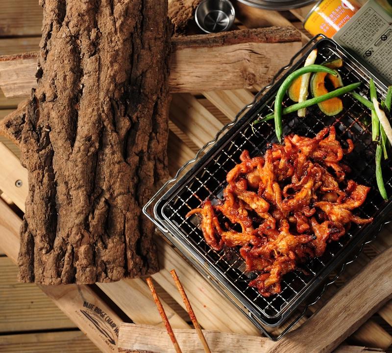 Korean Grilled Deodeok (Bellflower Root)