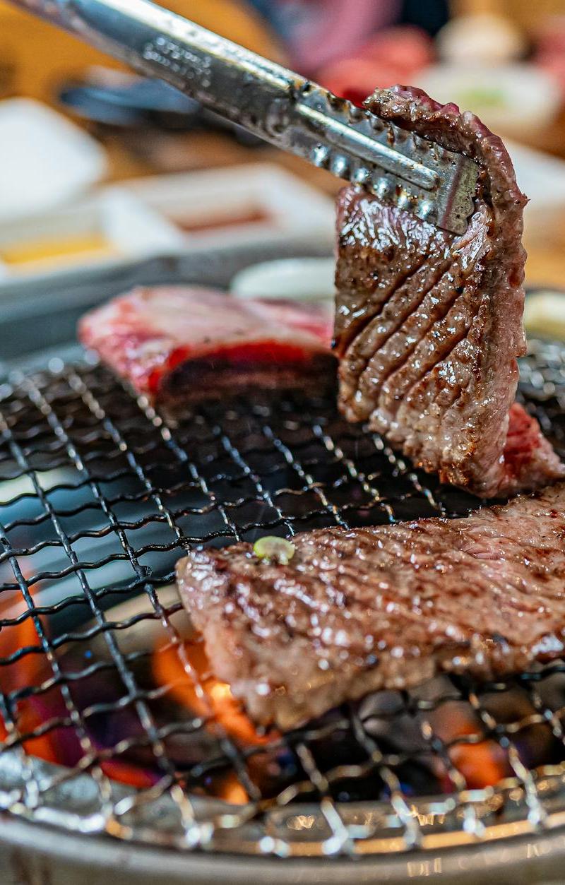 Korean Grilled Sirloin & Kimchi Platter