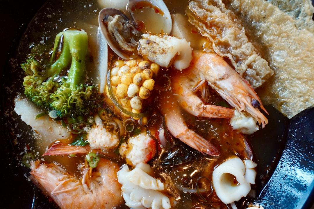 Korean Seafood Stew (Ggul-Jjigae)
