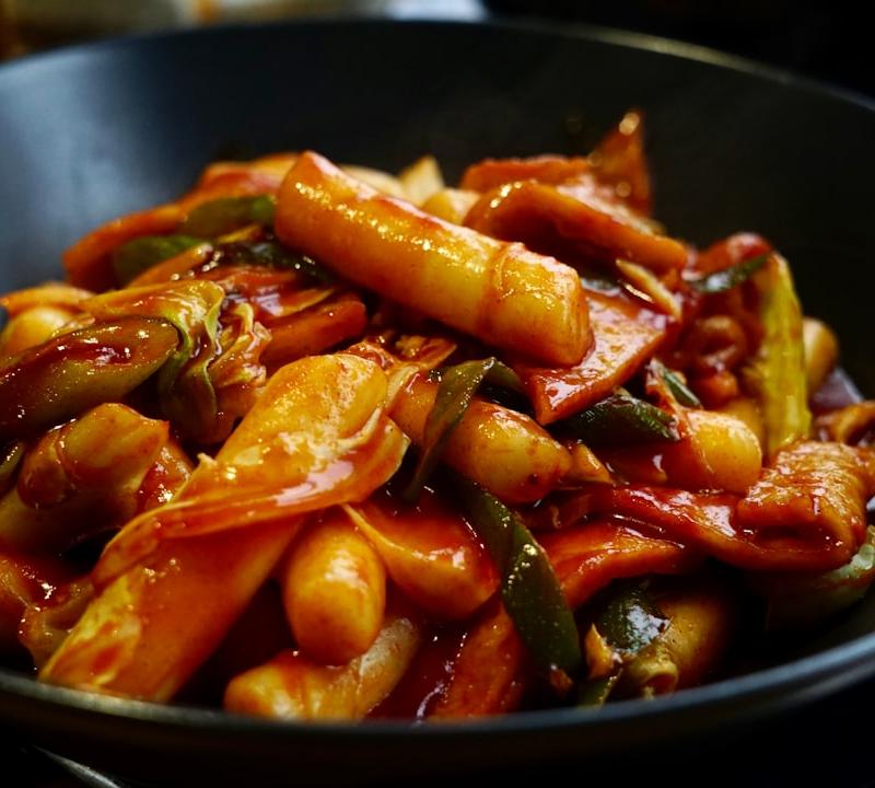 Korean Steamed Seafood with Gochujang Sauce