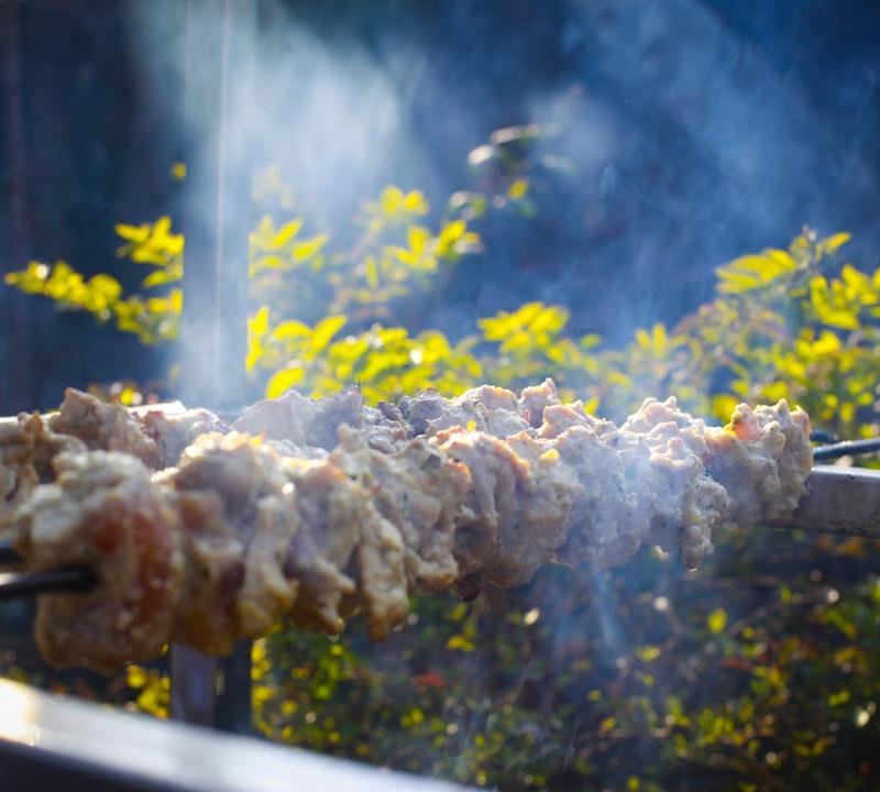20-Min Lamb Souvlaki with Lemon & Herb Oil