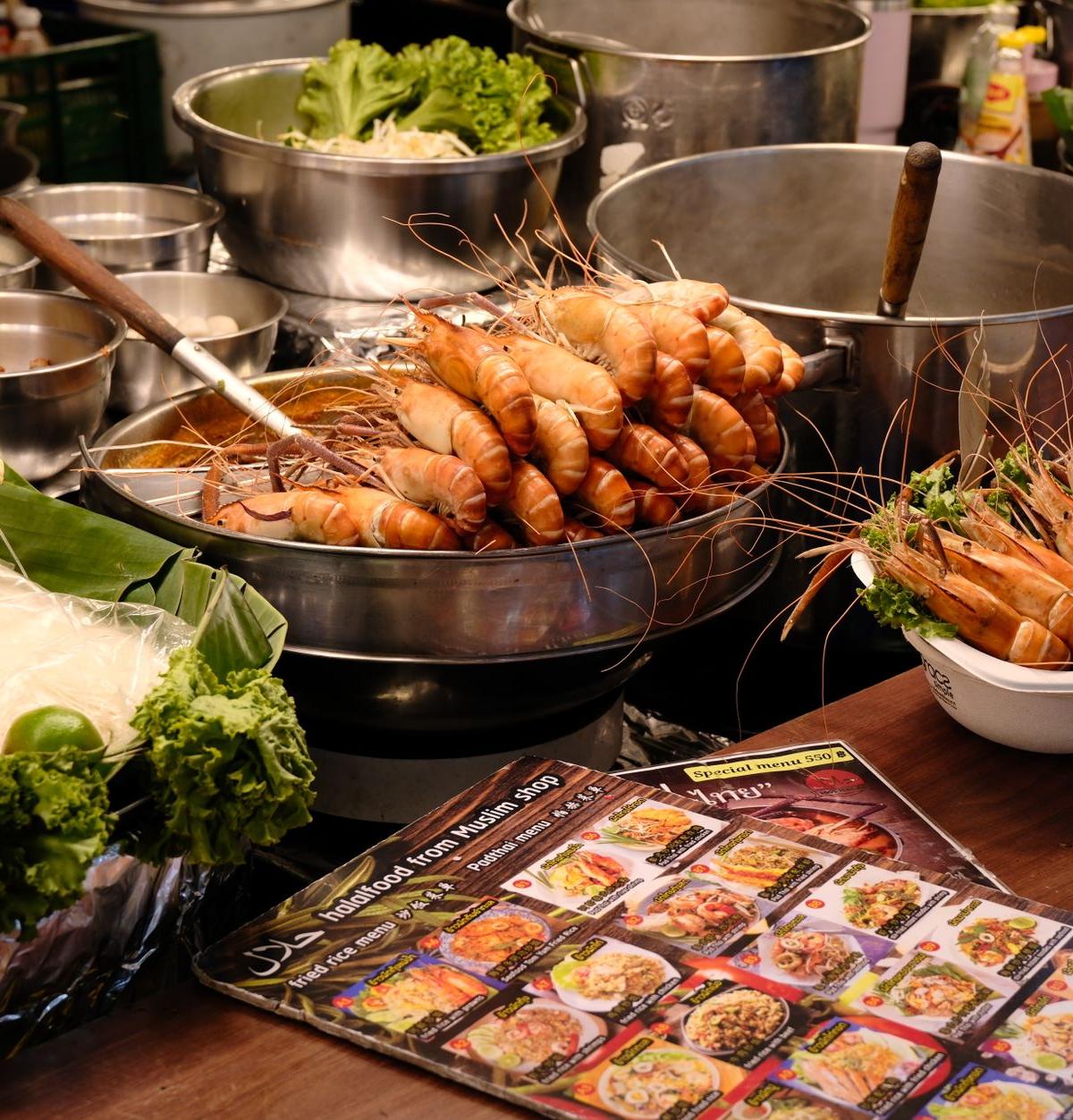 20-Min Lau Thai Hot Pot with Shrimp & Noodles