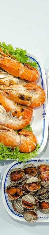 25-Min Lau Thai — Seafood Hot Pot with Dipping Sauces