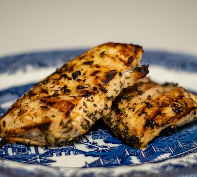 Lebanese Grilled Chicken with Garlic Sauce