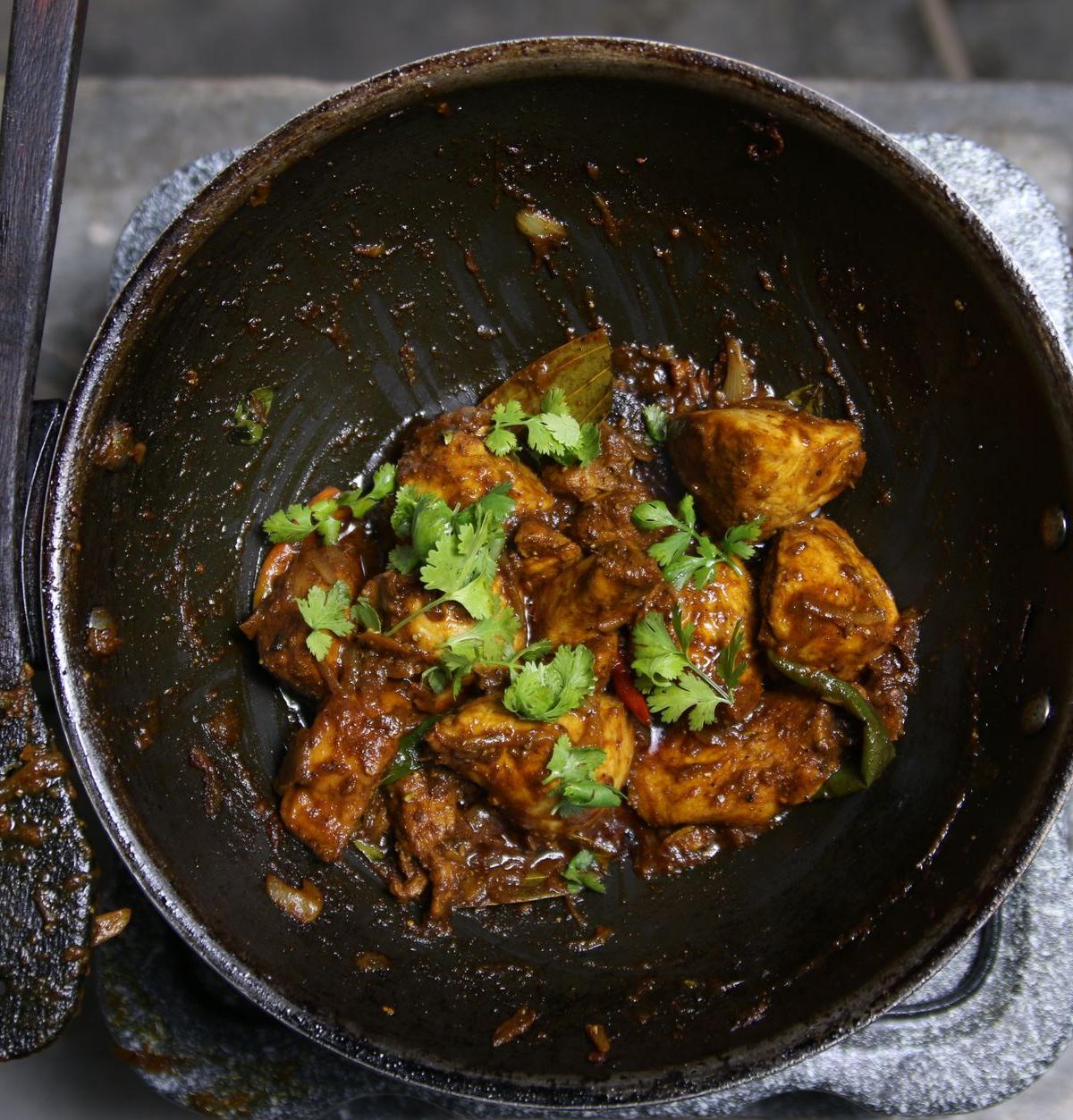 20-Min Lehsuni Garlic Chicken with Shallots