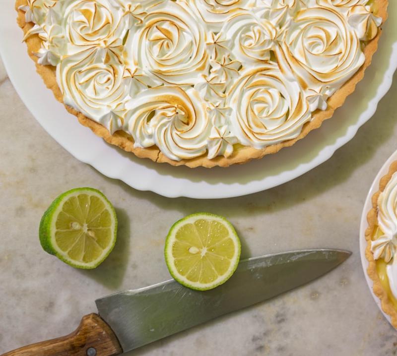 15-Min Lemon Curd Tartlets with Torched Meringue