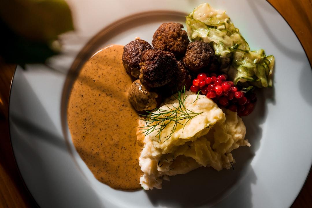 Finnish Meatballs in Cream Sauce