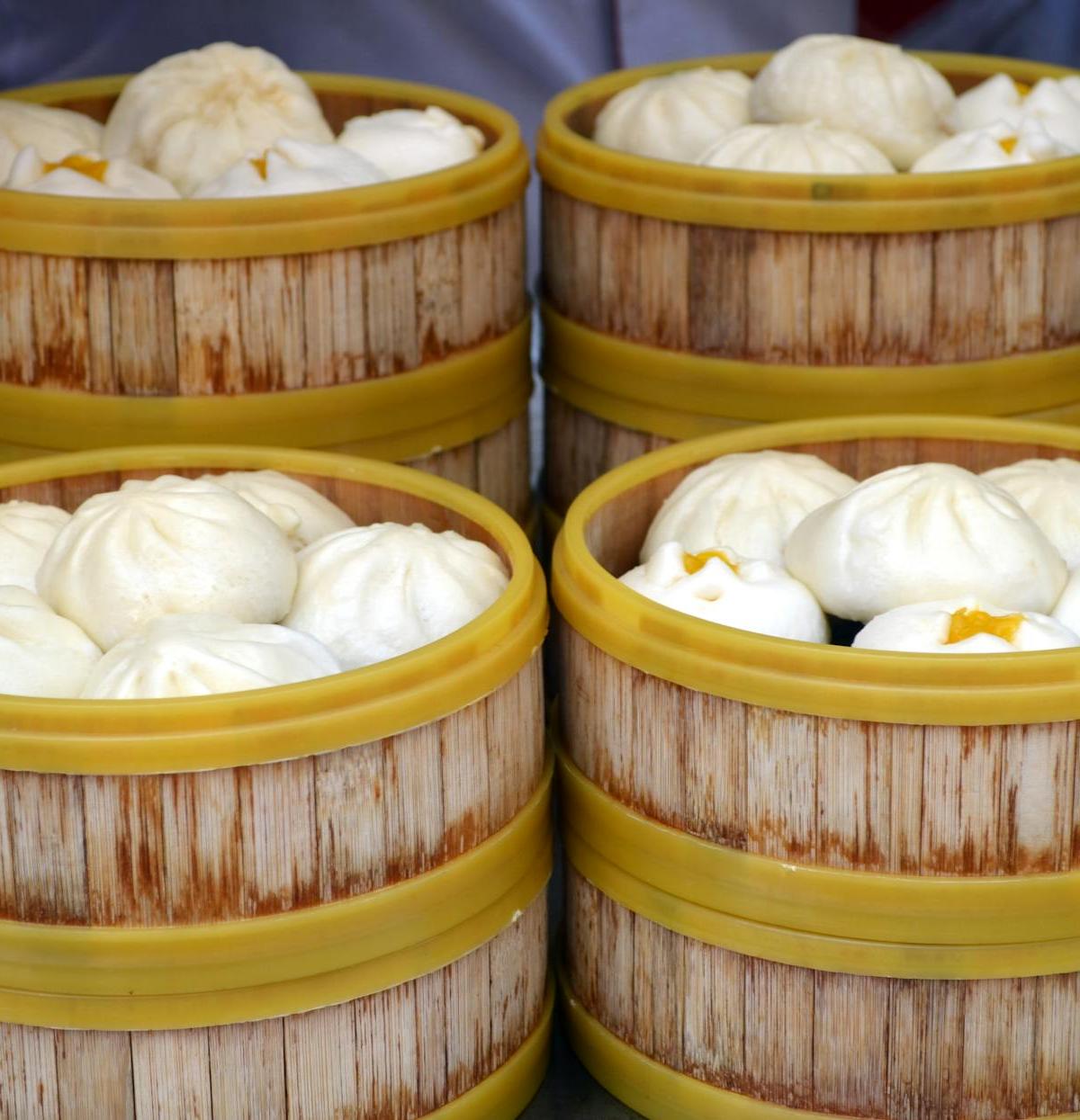 25-Min Manapua — Steamed Pork Buns