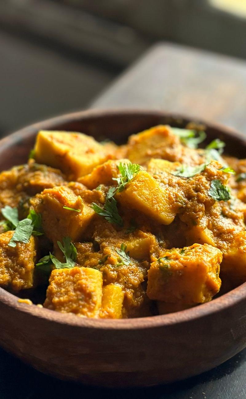 Massaman Tofu Curry Bowl