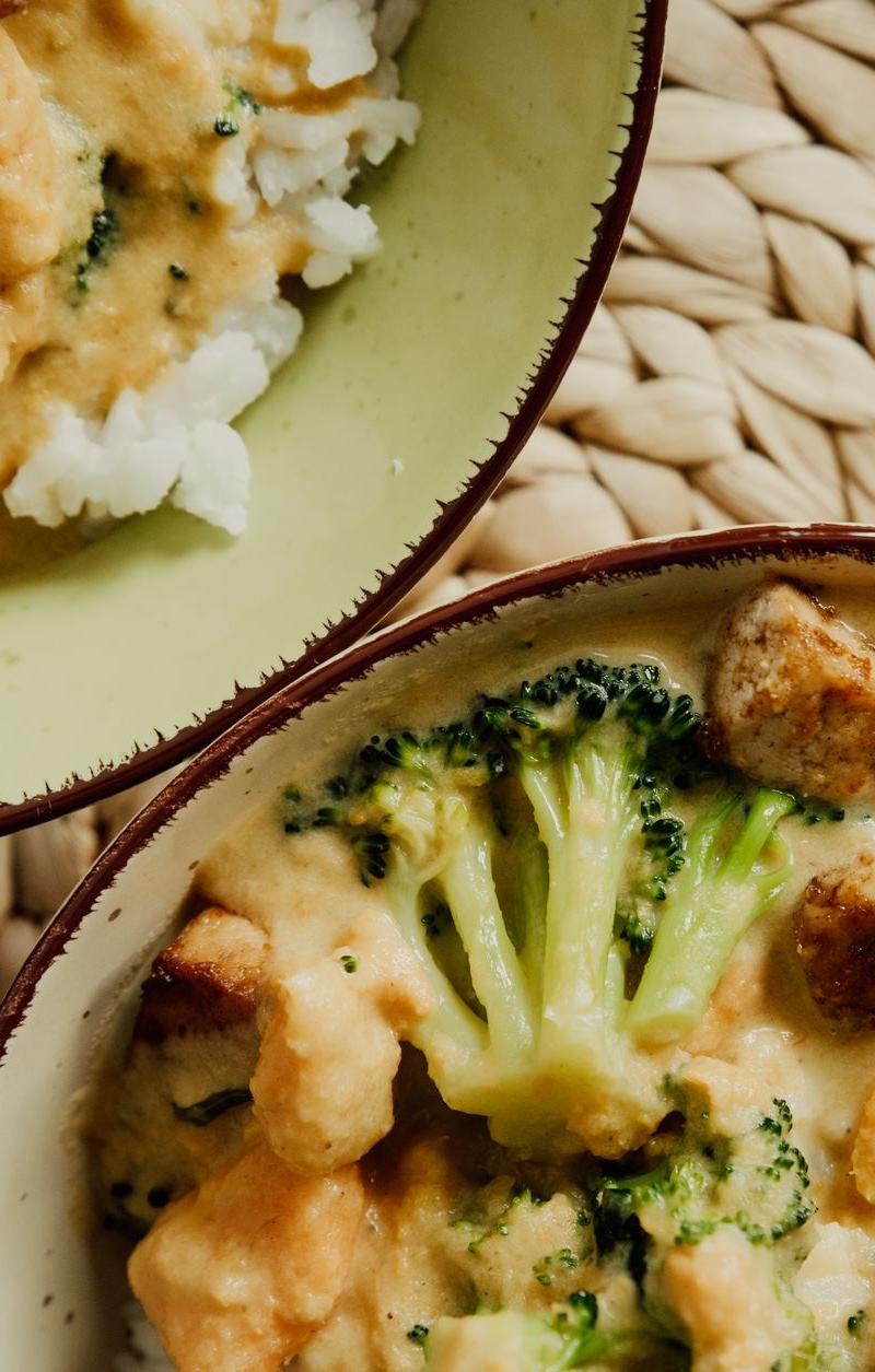 20-Min Massaman Tofu Curry with Rice