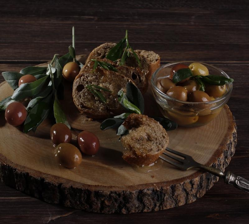 Mediterranean Roasted Chicken Thighs