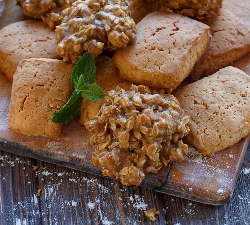 Melomakarona (Greek Honey Cookies)