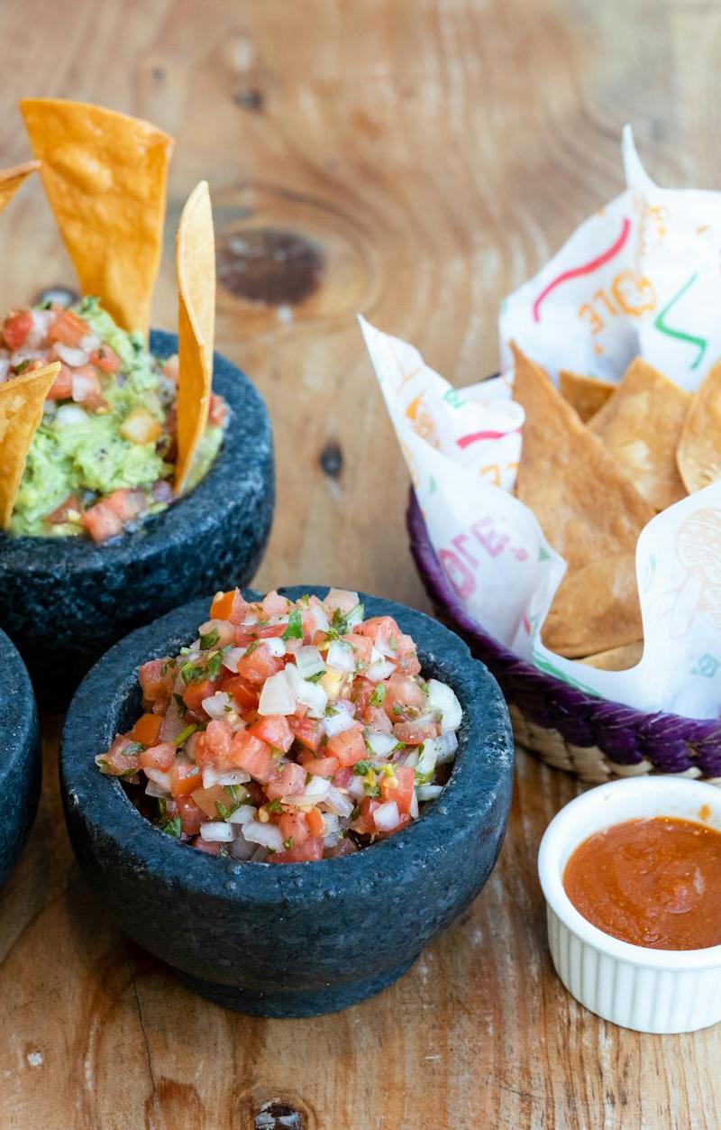 10-Minute Melty Queso Blanco