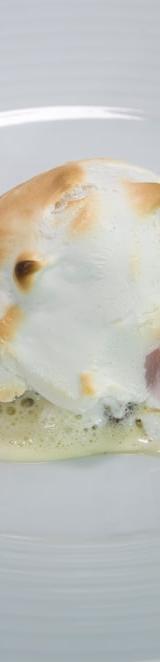 15-Min Meringue & Custard with Berries