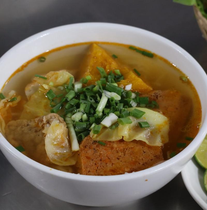 Mì Quảng Tôm Thịt