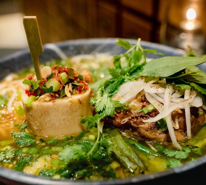 Mi Vit Tiem (Braised Duck Noodle Soup)