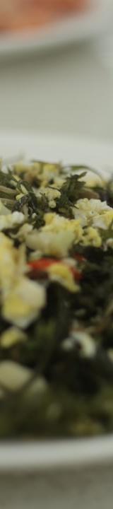 Miyeok Muchim (Seasoned Seaweed Salad)