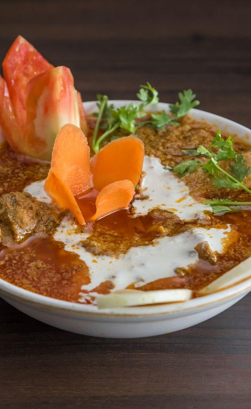 20-Min Mohan Maas (Spiced Lamb Skillet)