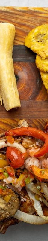 Mojo Chicken & Crispy Yuca Plate