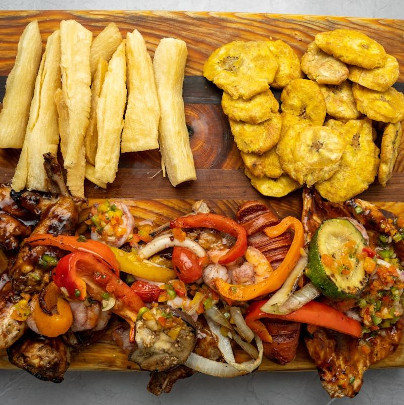 Mojo Chicken & Crispy Yuca Plate