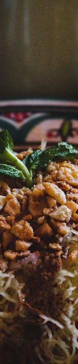 20-Min Moroccan Chicken & Vermicelli Nest